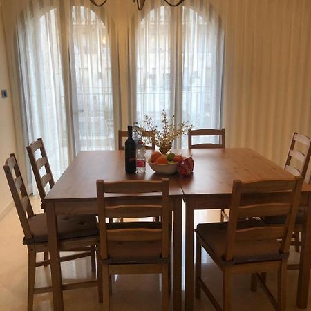 120 négyzetméteres, 2 hálószobás, 2 saját fürdőszobával rendelkező Apartman Mamilla / King David te Jeruzsálem Kültér fotó