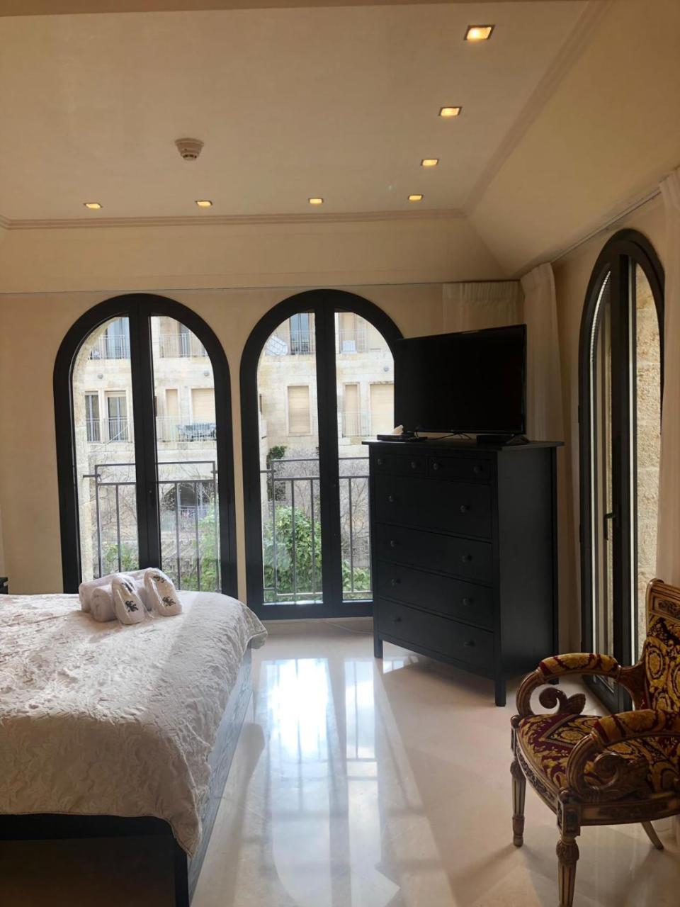120 négyzetméteres, 2 hálószobás, 2 saját fürdőszobával rendelkező Apartman Mamilla / King David te Jeruzsálem Kültér fotó